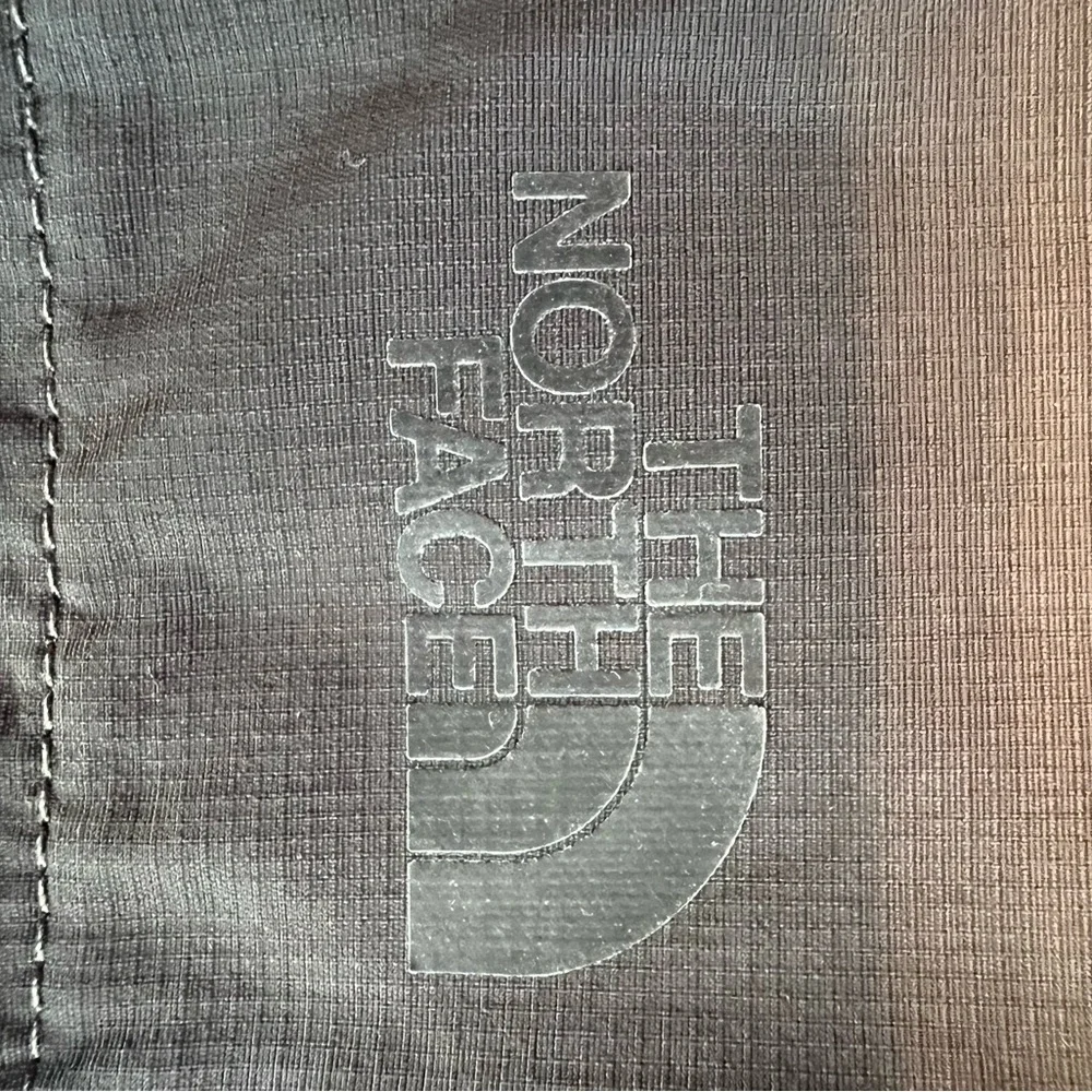 The North Face Dark Gray Hiking Outdoors Pants Men’s 36x30